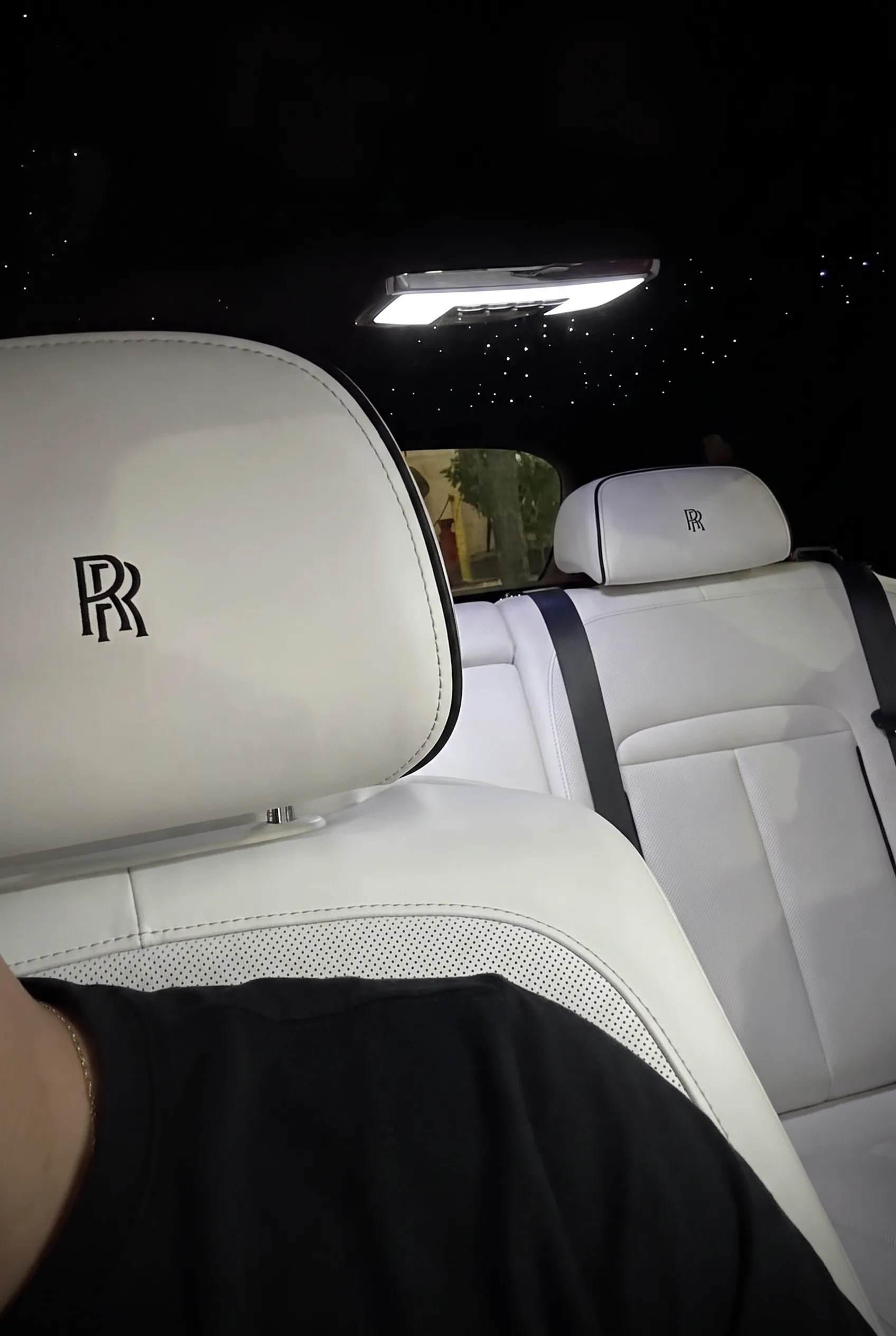 Intérieur Rolls-Royce ciel étoilé